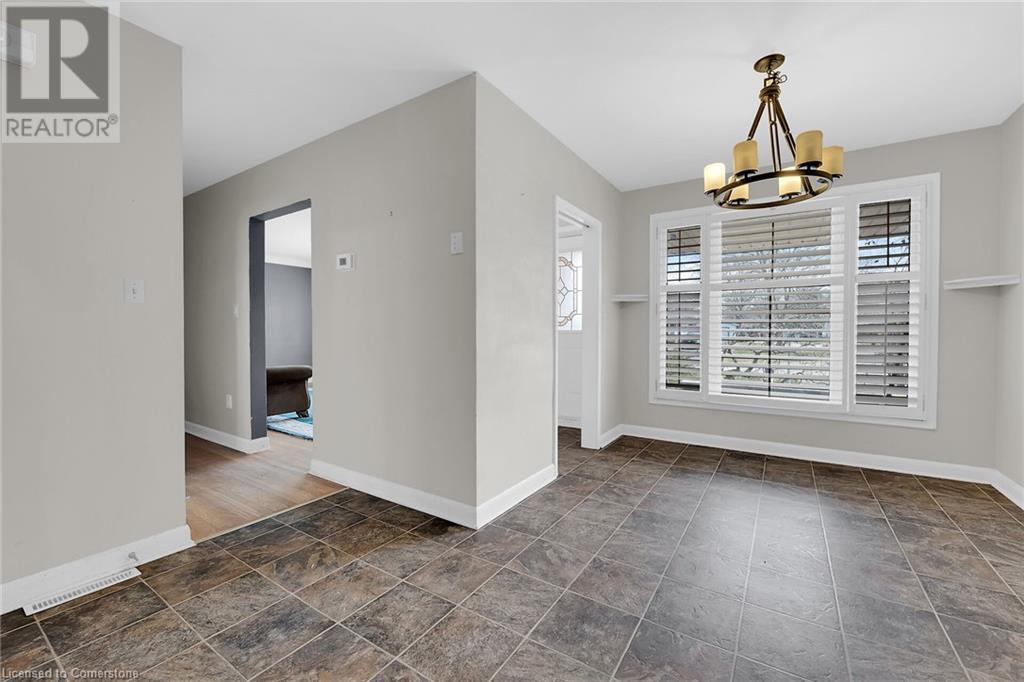 9 Gavin Drive, St. Catharines, ON - Indoor Photo Showing Other Room