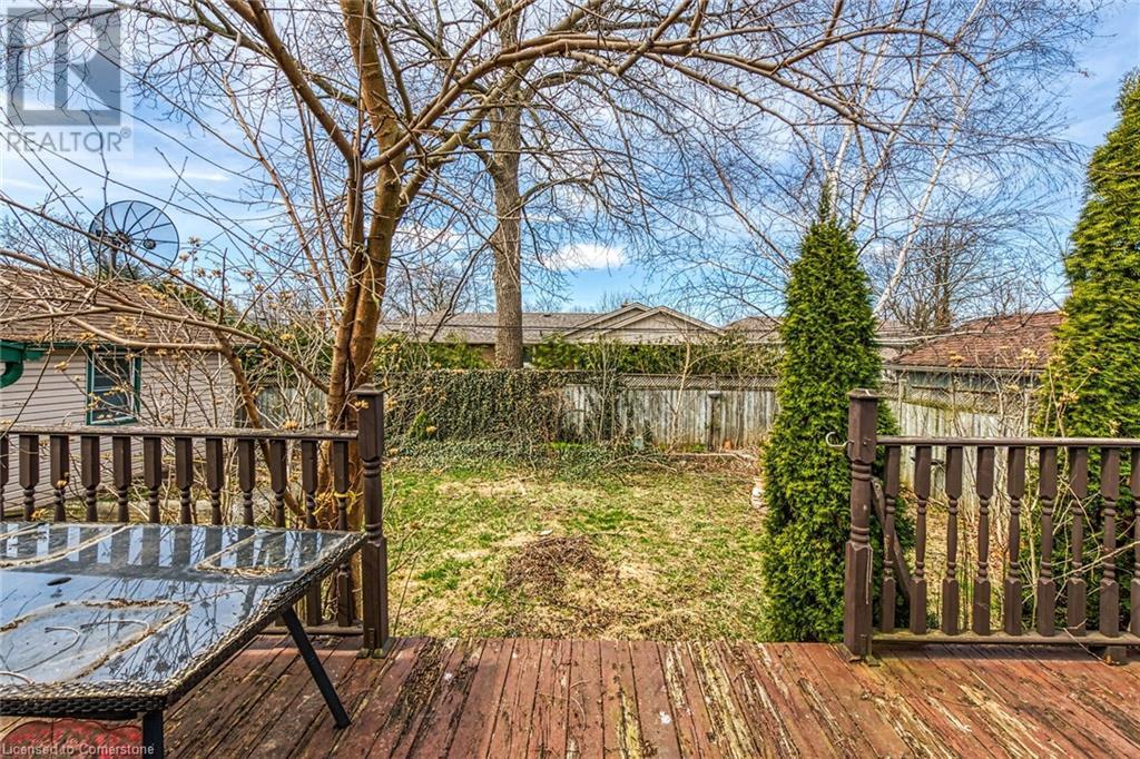 Wooden deck featuring fence - 9 Gavin Drive, St. Catharines, ON - Outdoor
