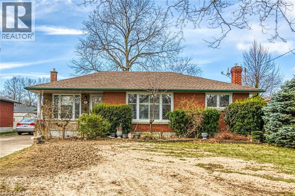 9 Gavin Drive, St. Catharines, ON - Outdoor