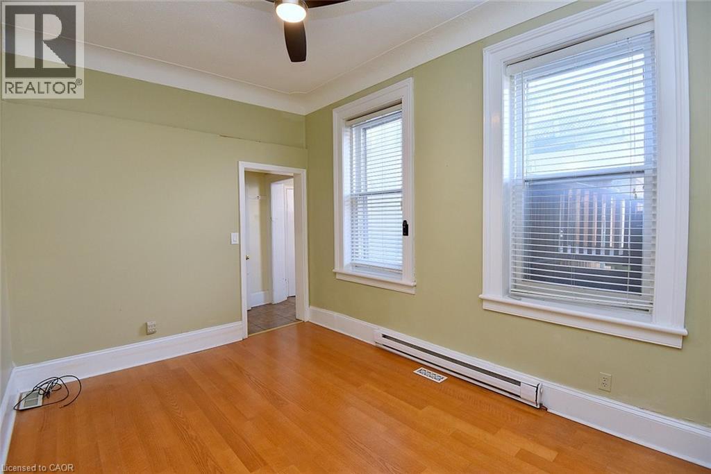 185 Market Street, Hamilton, ON - Indoor Photo Showing Other Room