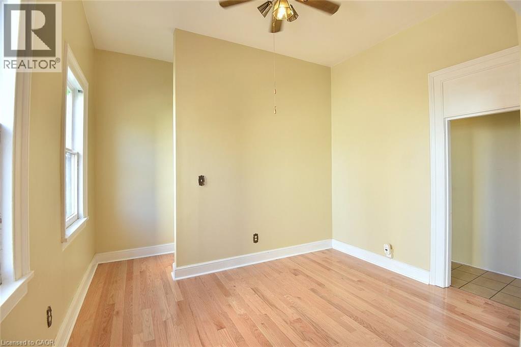 185 Market Street, Hamilton, ON - Indoor Photo Showing Other Room