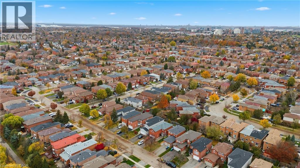 Aerial view of property's location - 3372 Bobwhite Mews, Mississauga, ON