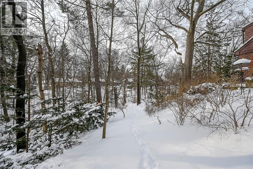 842 Forest Glen Avenue, Burlington, ON - Outdoor With View