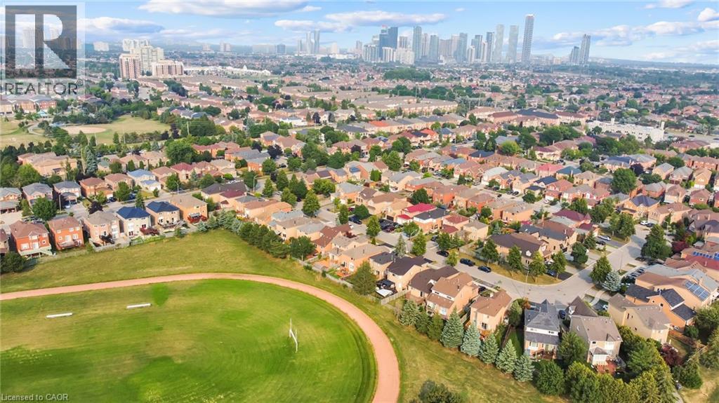 1157 Charminster Crescent, Mississauga, ON - Outdoor With View