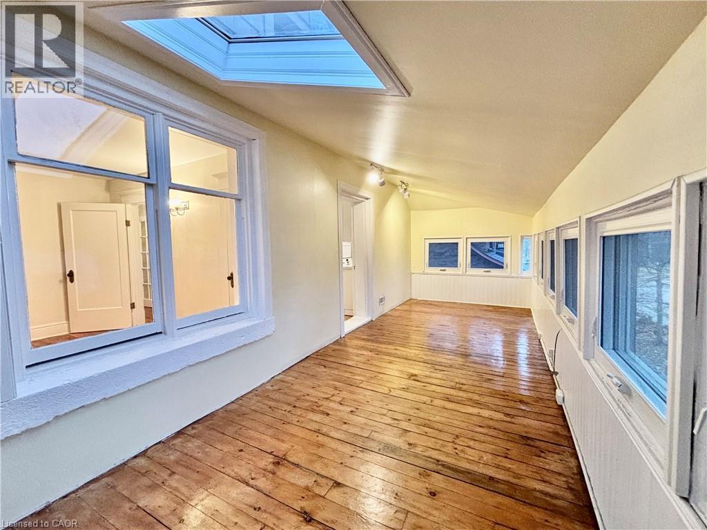 34 Menno Street, Waterloo, ON - Indoor Photo Showing Other Room