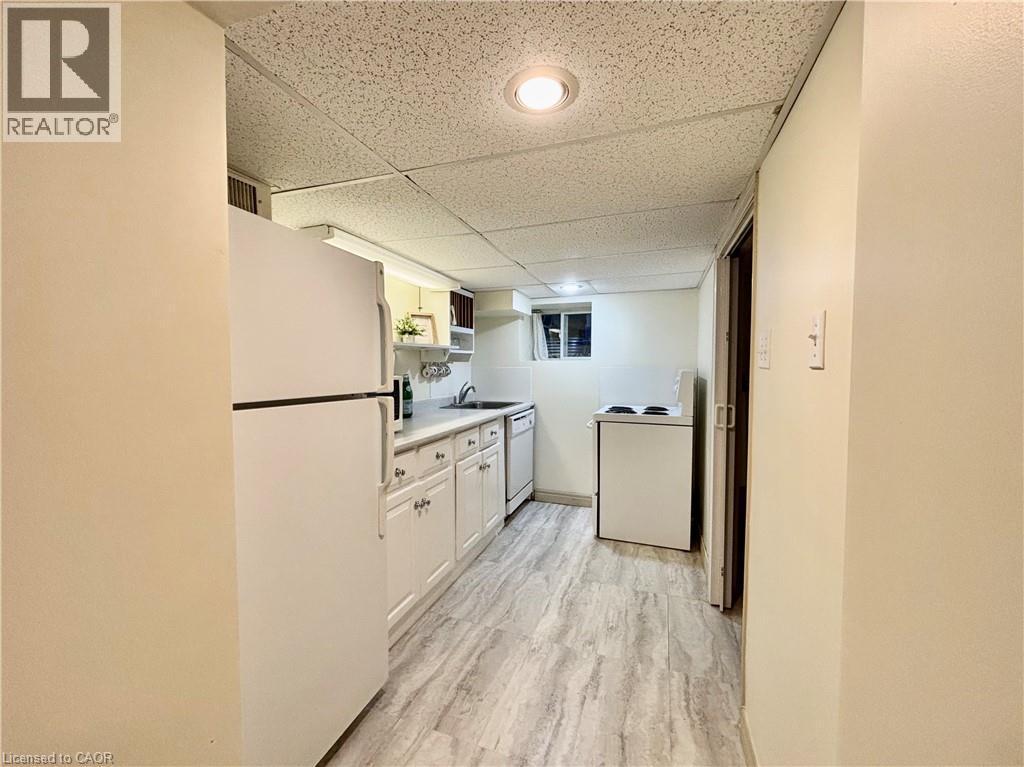 34 Menno Street, Waterloo, ON - Indoor