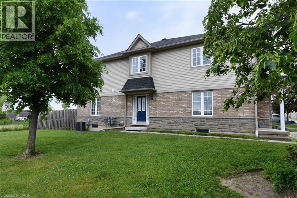 7 Southside Place Unit# 49, Hamilton, ON - Outdoor