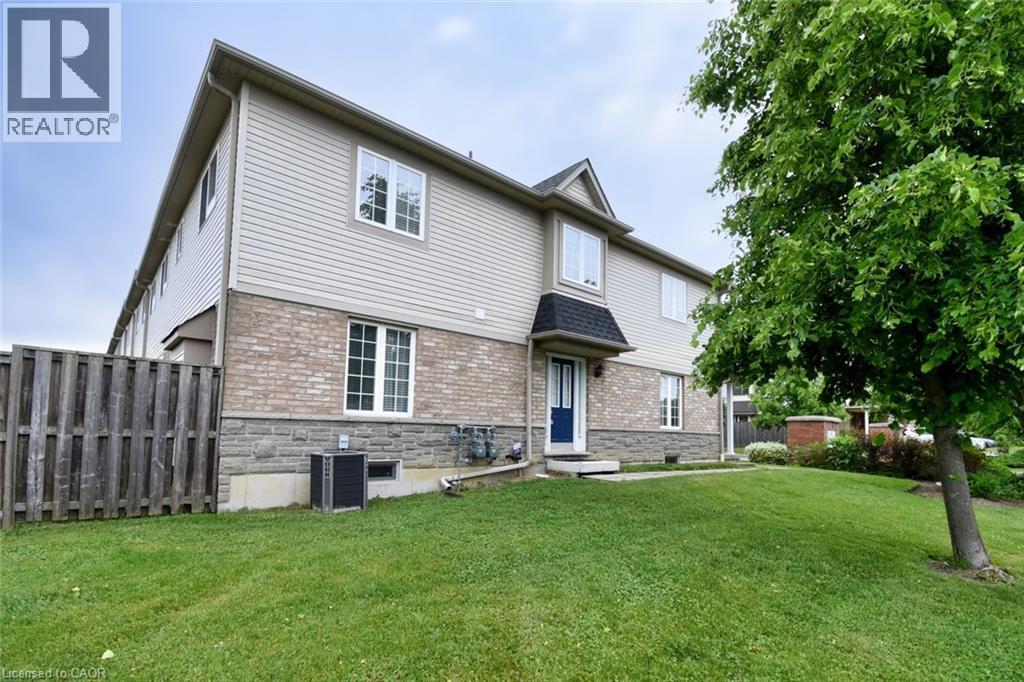 7 Southside Place Unit# 49, Hamilton, ON - Outdoor