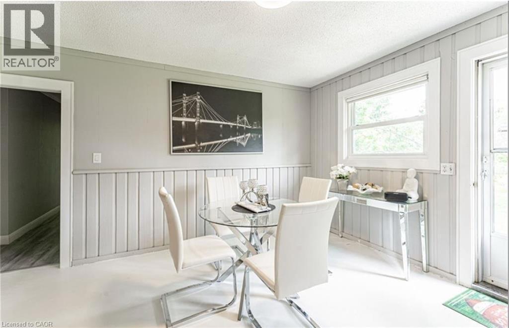 879 West 5Th Street, Hamilton, ON