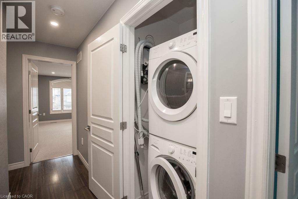 85 Chamomile Drive, Hamilton, ON - Indoor Photo Showing Laundry Room