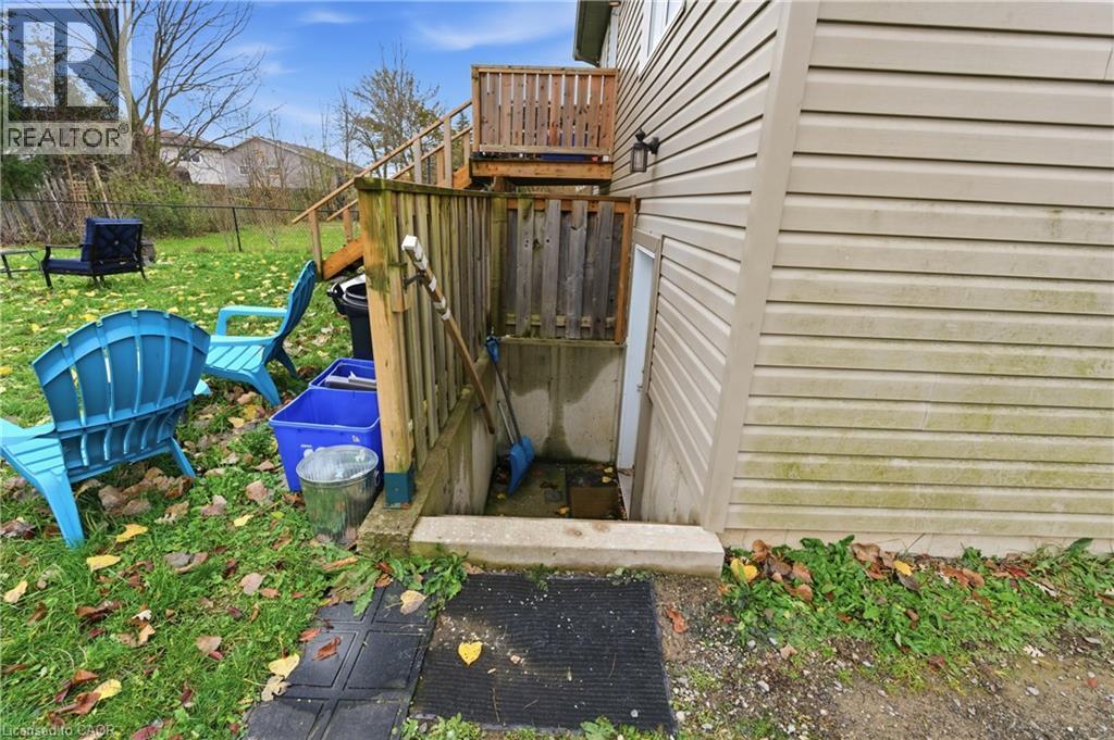 615 Southworth Street S, Welland, ON - Outdoor