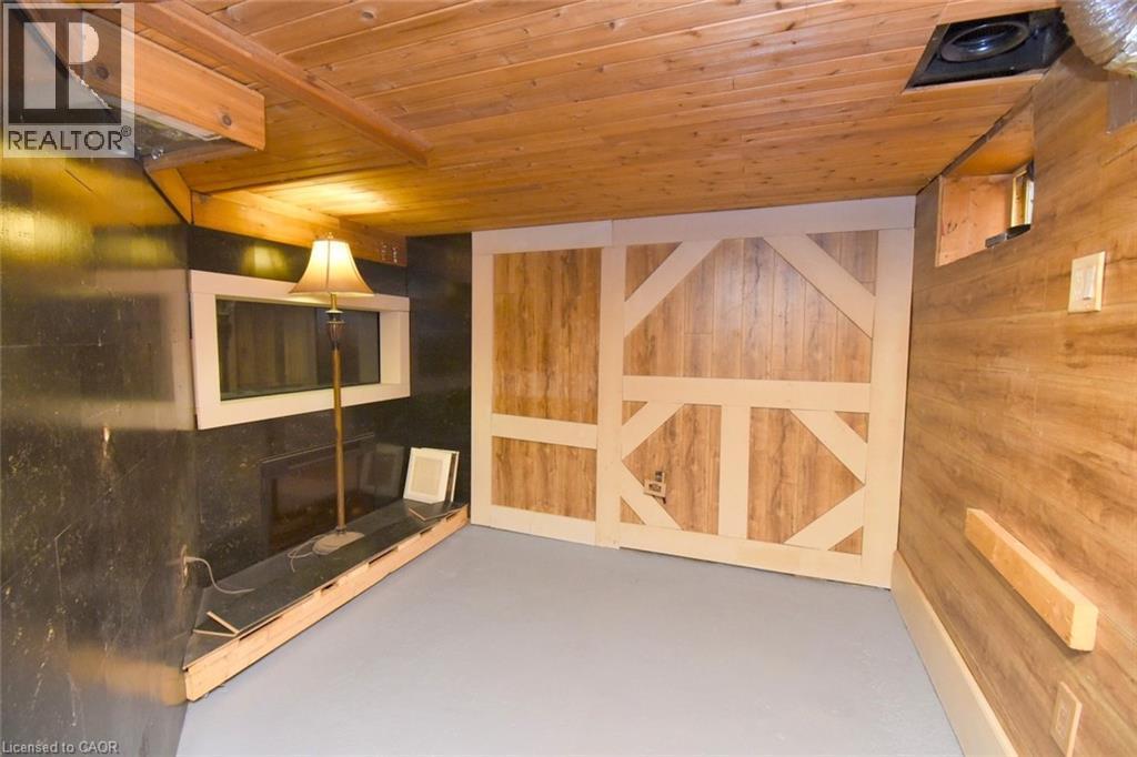 92 Gertrude Street, Hamilton, ON - Photo Showing Other Room