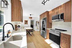 Excellent appliances included -