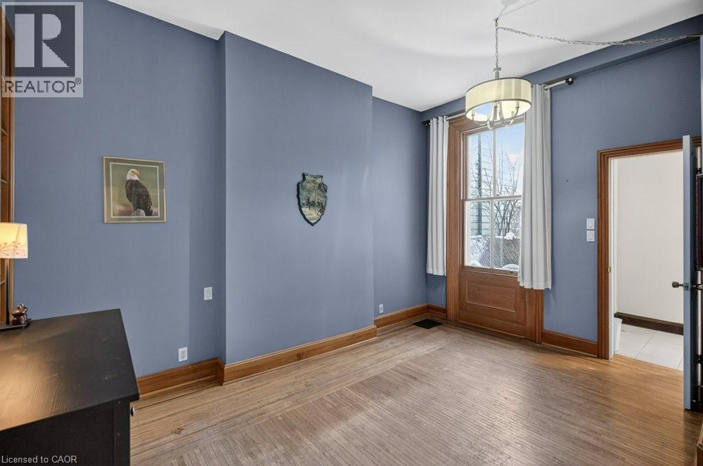 282 Main Street W, Hamilton, ON - Indoor Photo Showing Other Room