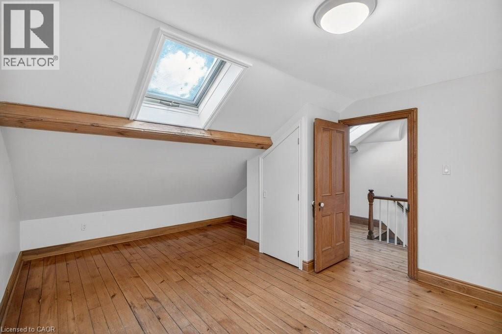 282 Main Street W, Hamilton, ON - Indoor Photo Showing Other Room