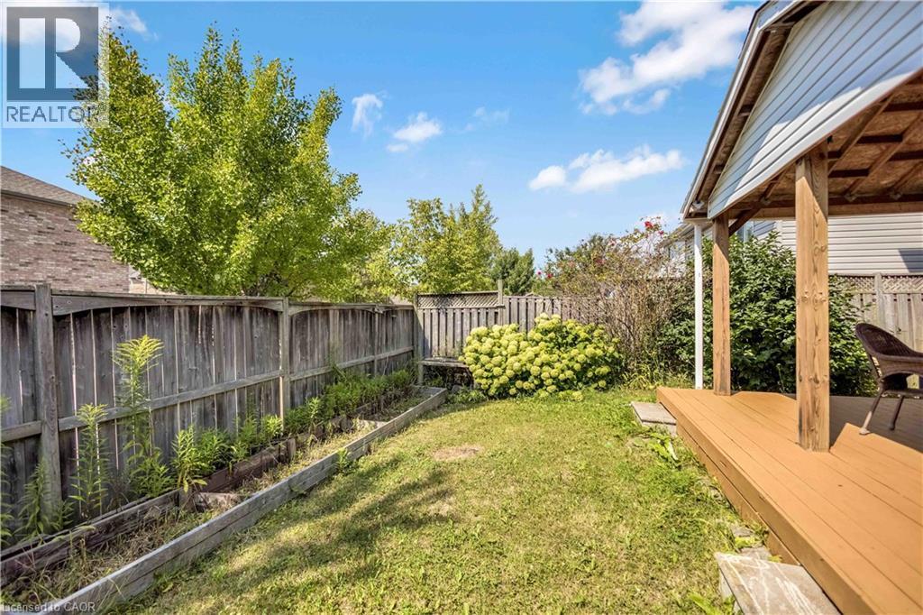 16 Jessica Street, Hamilton, ON - Outdoor