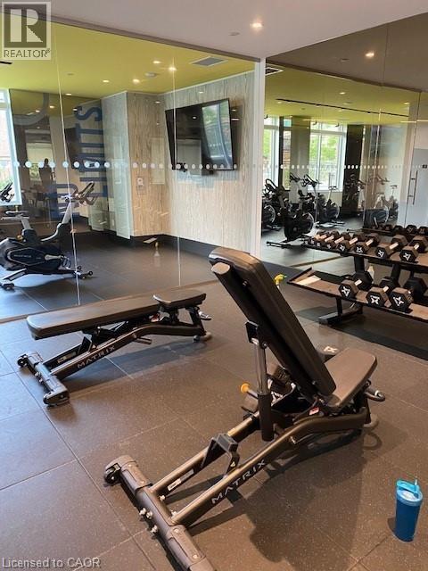 55 Duke Street W Unit# 2106, Kitchener, ON - Indoor Photo Showing Gym Room