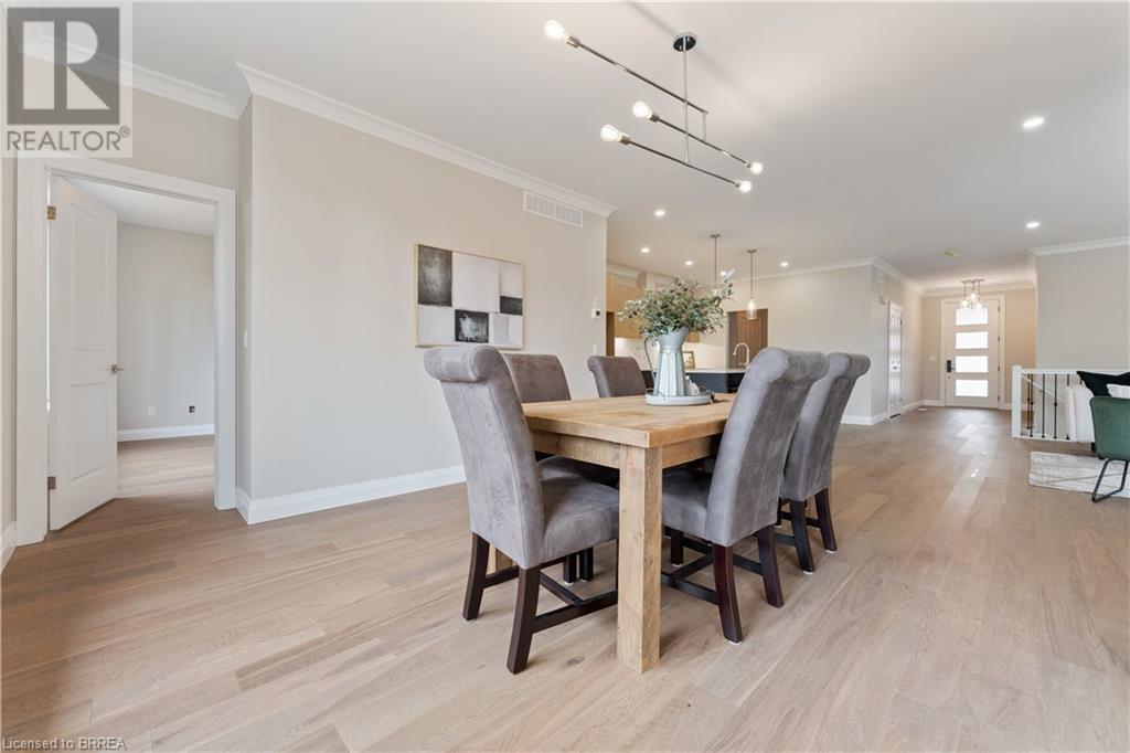 107 Judd Drive, Simcoe, ON - Indoor Photo Showing Dining Room