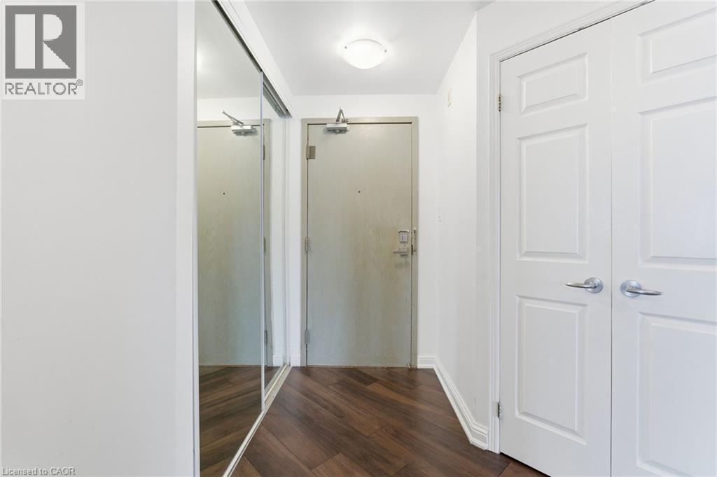 430 Pearl Street Unit# 403, Burlington, ON - Indoor Photo Showing Other Room
