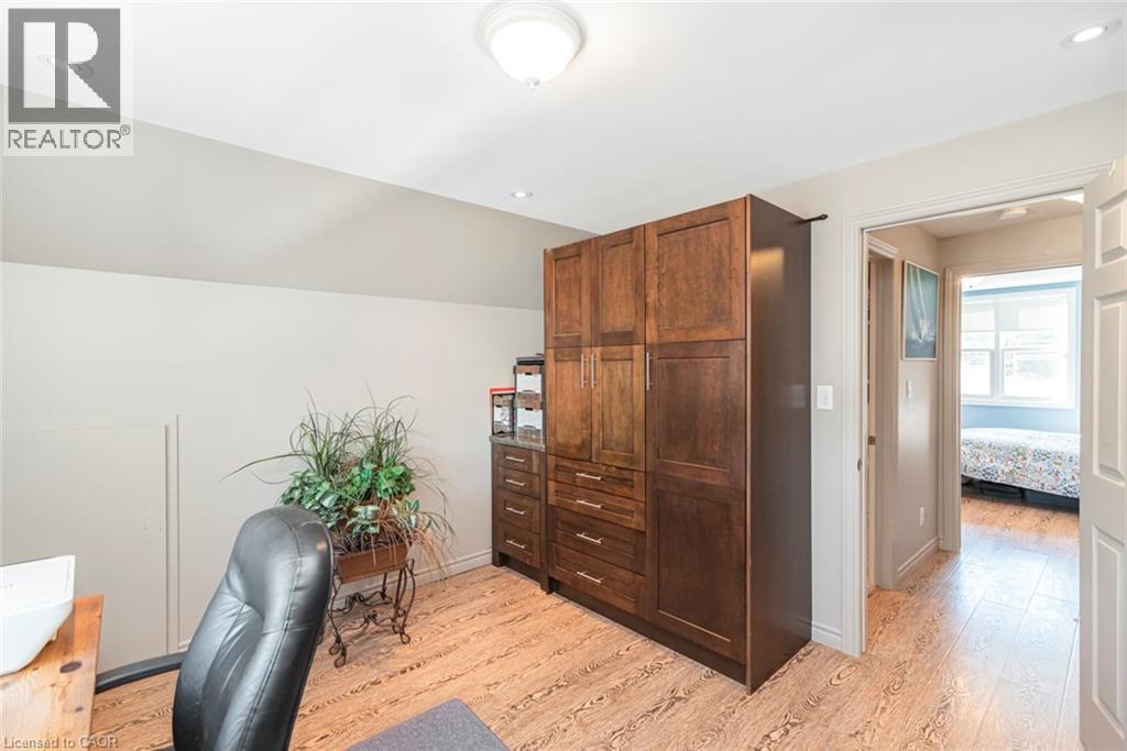 Second floor bedroom with built in clothes closet being used as a office - 199 Kimberly Drive, Hamilton, ON - Indoor