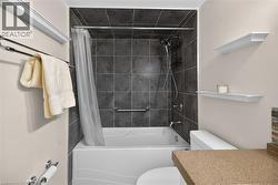grab bar in tub -