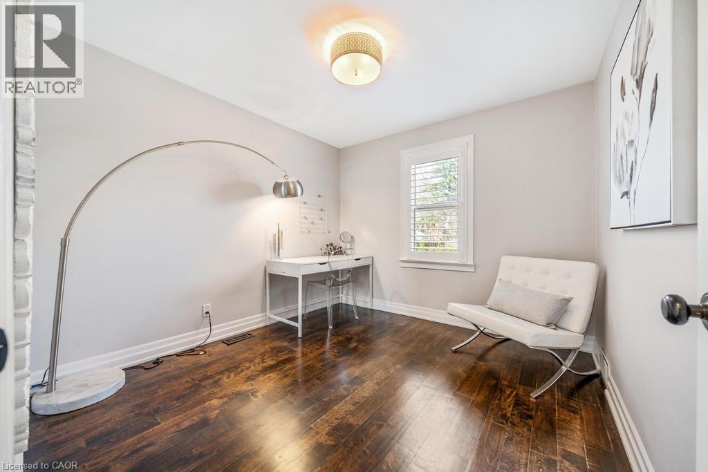 198 Homewood Avenue, Hamilton, ON - Indoor