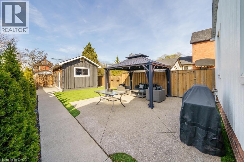 198 Homewood Avenue, Hamilton, ON - Outdoor