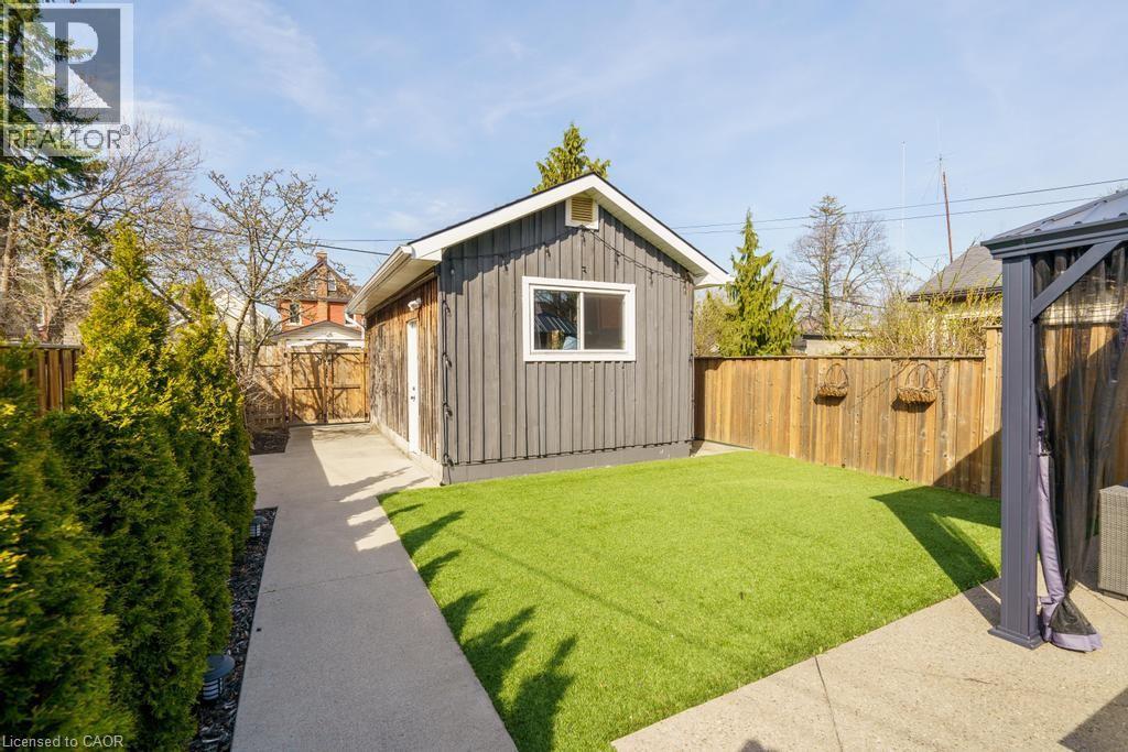 198 Homewood Avenue, Hamilton, ON - Outdoor