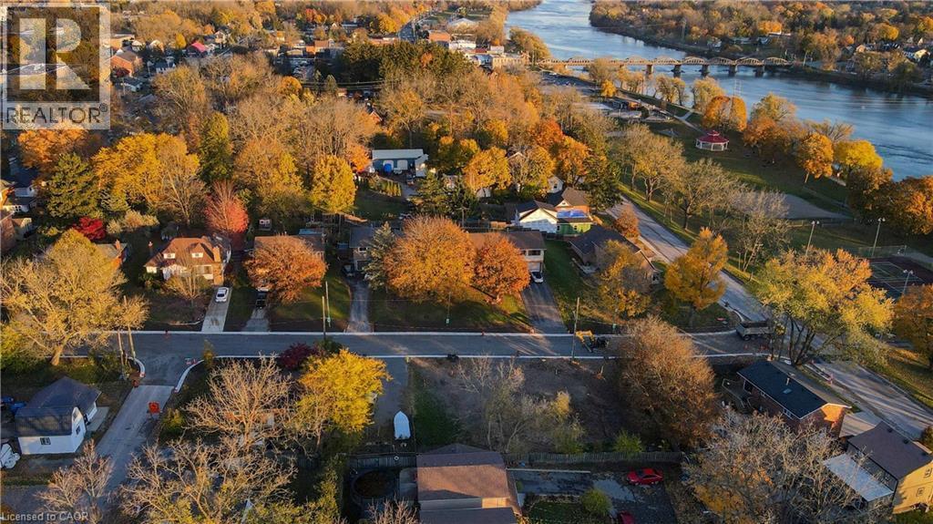 31 Inverness Street, Caledonia, ON