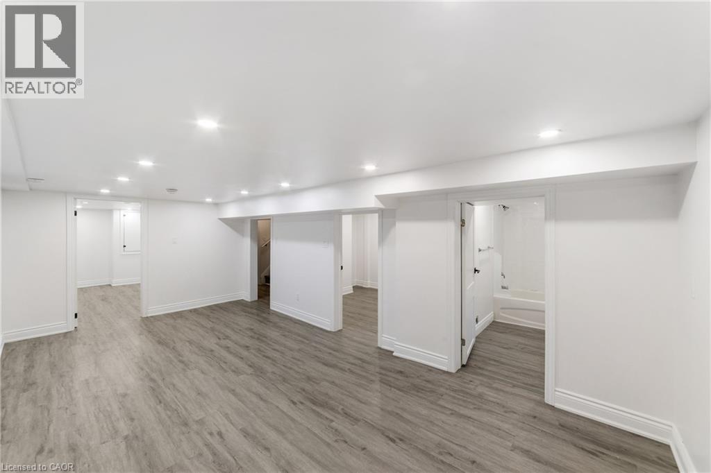 27 Melrose Avenue S, Hamilton, ON - Indoor