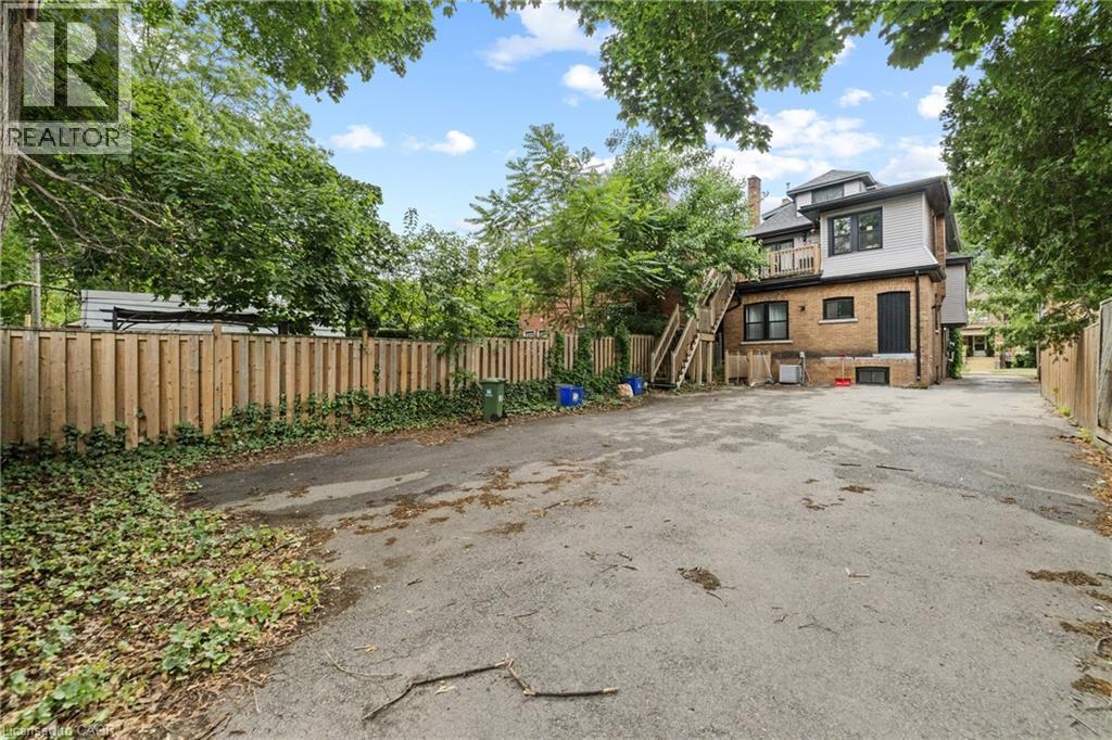 27 Melrose Avenue S, Hamilton, ON - Outdoor