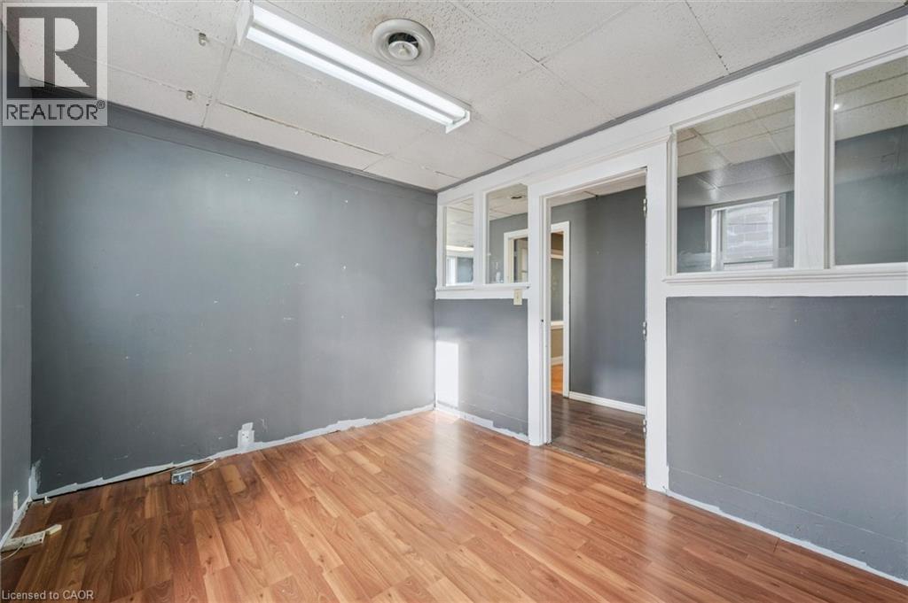 325 Breithaupt Street, Kitchener (Interior) - 325 Breithaupt Street, Kitchener, ON