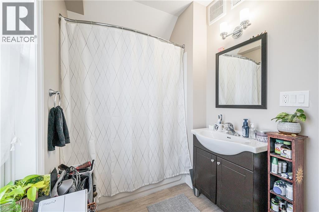 161 Victoria Street S, Kitchener, ON