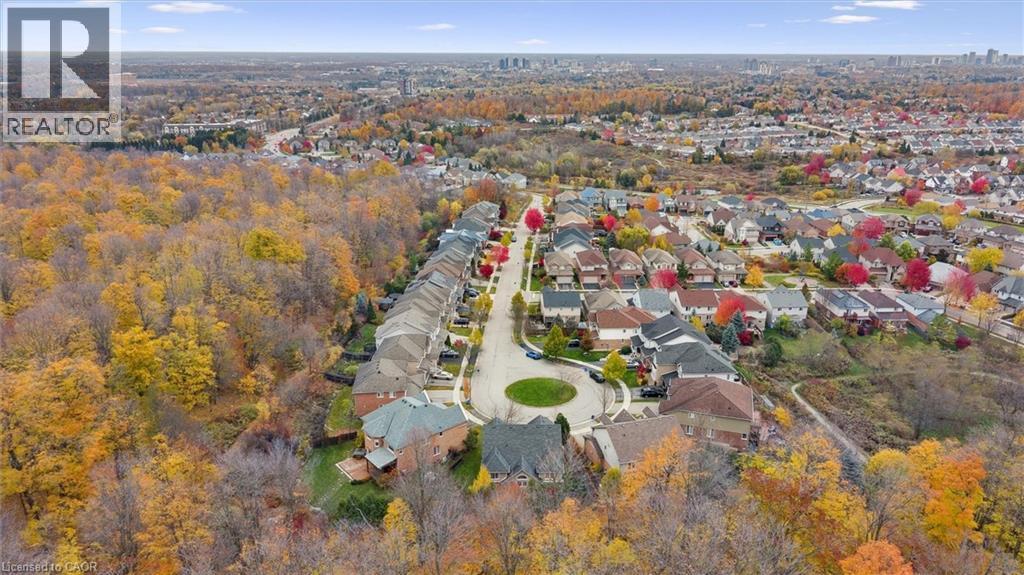 317 Winterburg Court, Waterloo, ON - Outdoor With View