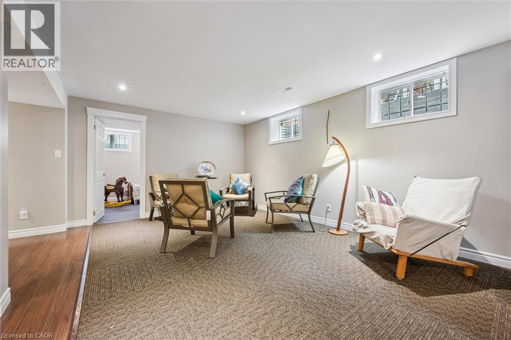 317 Winterburg Court, Waterloo, ON - Indoor