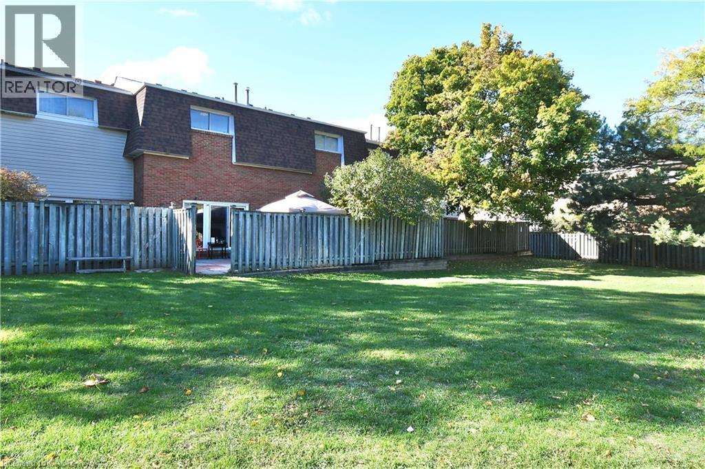 11 Harrisford Street Unit# 98, Hamilton, ON - Outdoor