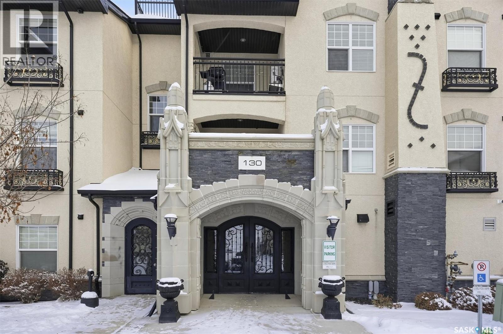 112 130 Phelps Way, Saskatoon, SK - Outdoor With Facade