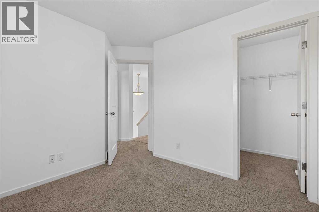 512 Evanston Drive Nw, Calgary, AB - Indoor Photo Showing Other Room