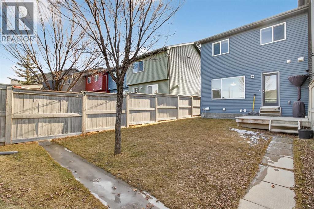 512 Evanston Drive Nw, Calgary, AB - Outdoor