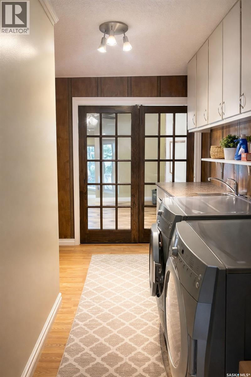 Brightholme Acreage, Leask Rm No. 464, SK - Indoor Photo Showing Laundry Room