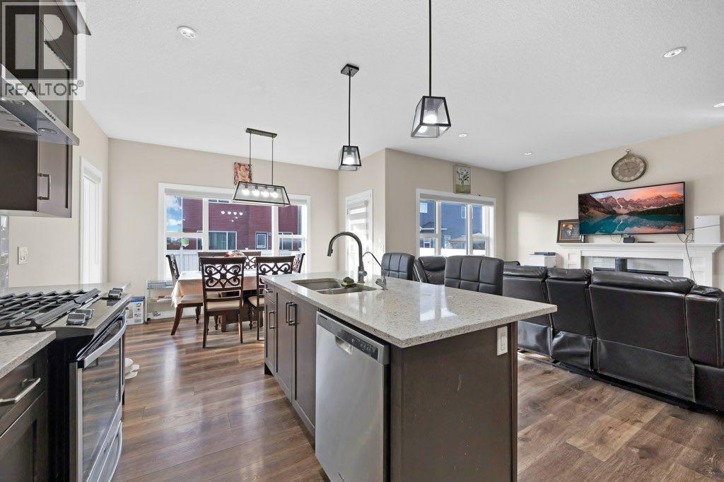 93 Saddlestone Place Ne, Calgary, AB - Indoor Photo Showing Kitchen With Upgraded Kitchen