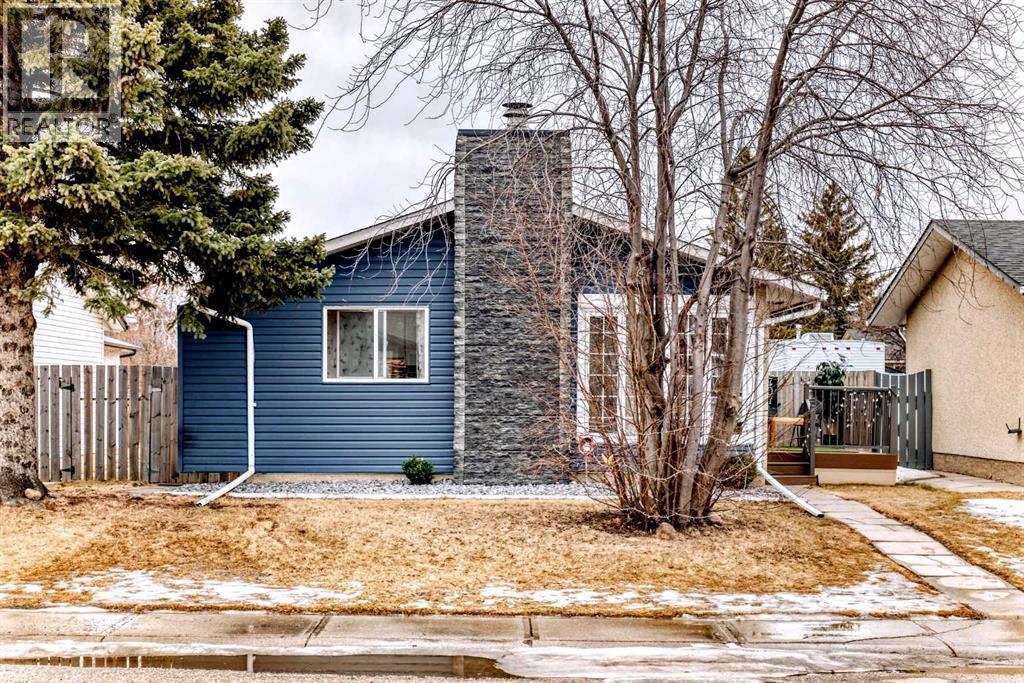 Front - 707 Malvern Drive Ne, Calgary, AB - Outdoor