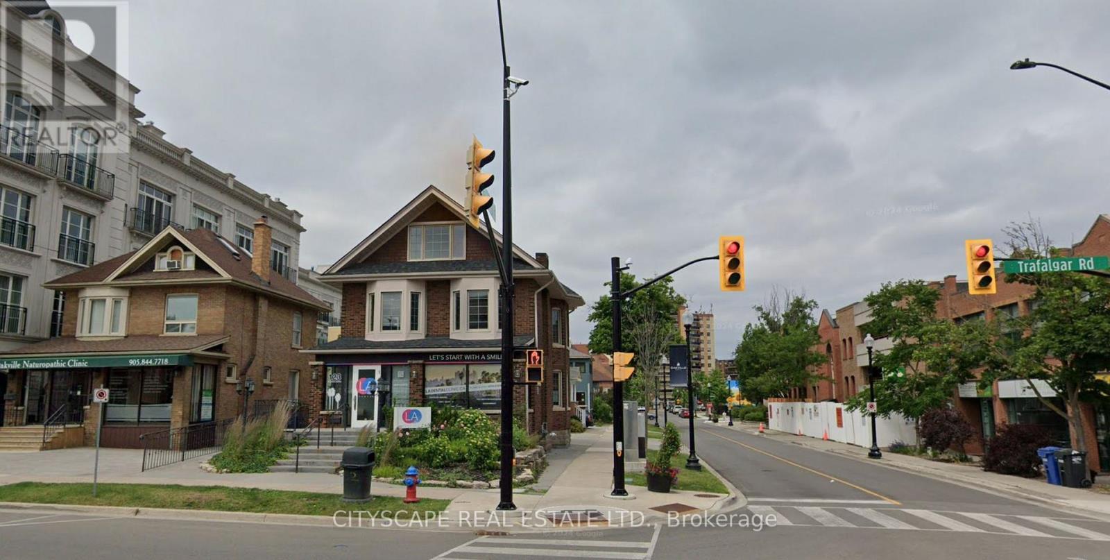 123 Trafalgar Road, Oakville, ON
