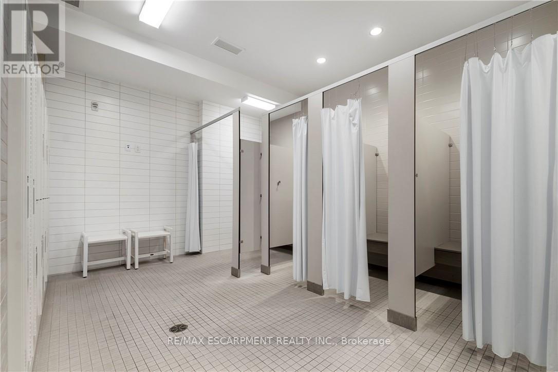 36 Bishop Sherlock Lane, Hamilton, ON - Indoor Photo Showing Other Room