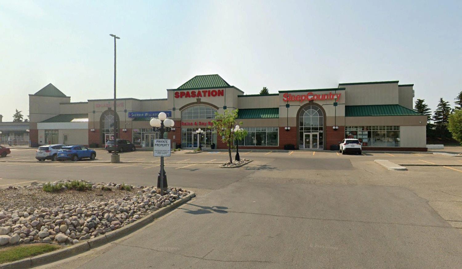 Unit 2 Unit 2, 4108 Calgary Trl Nw, Edmonton, AB