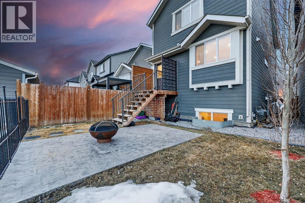 295 Masters Row Se, Calgary, AB - Outdoor
