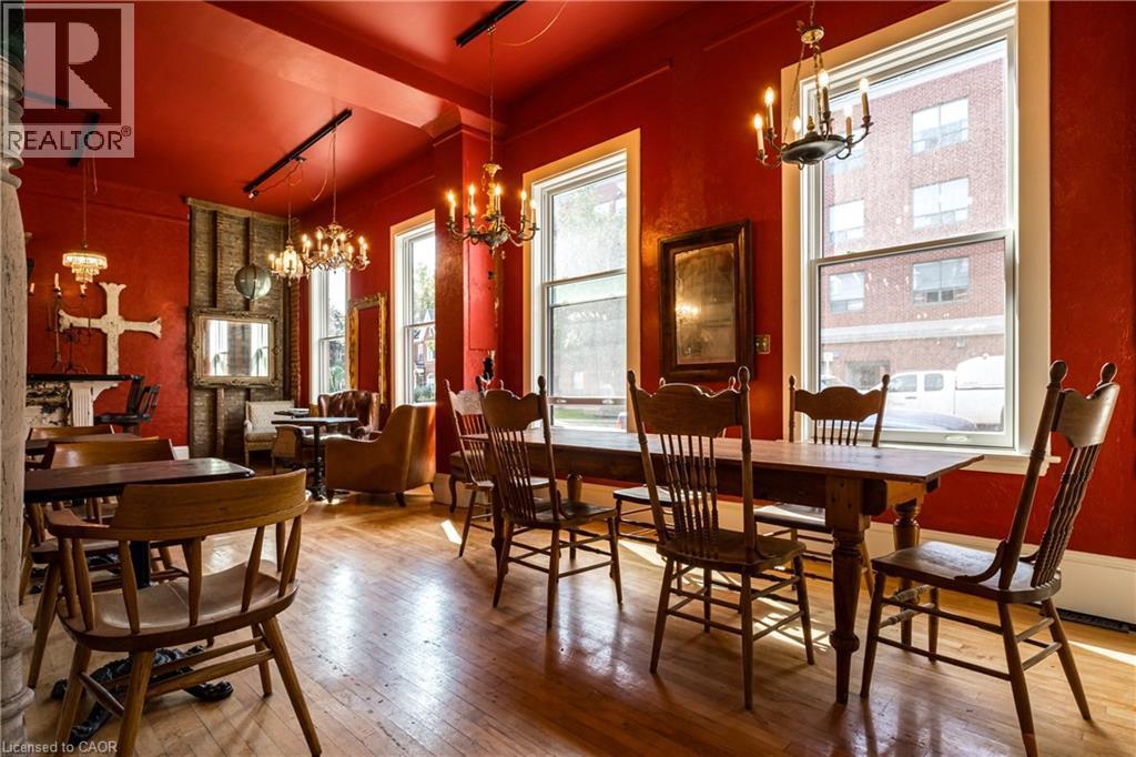 3 Main Street, Hamilton, ON