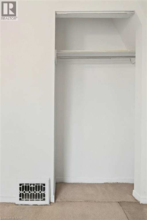 23 Frederick Avenue, Hamilton, ON - Indoor