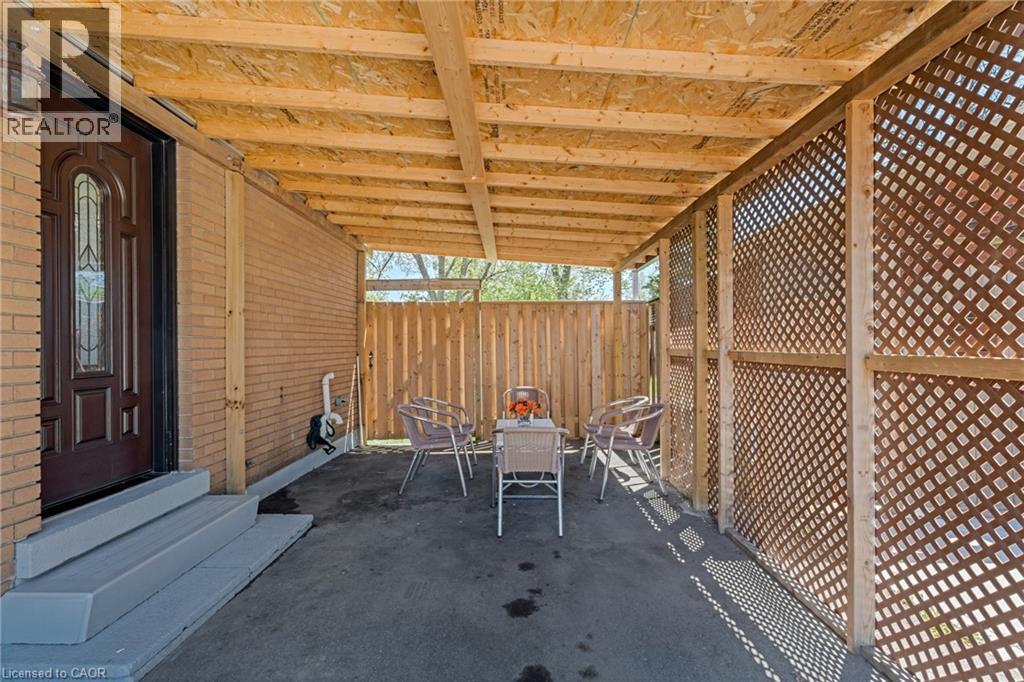 879 Upper Sherman Avenue, Hamilton, ON - Outdoor With Deck Patio Veranda With Exterior