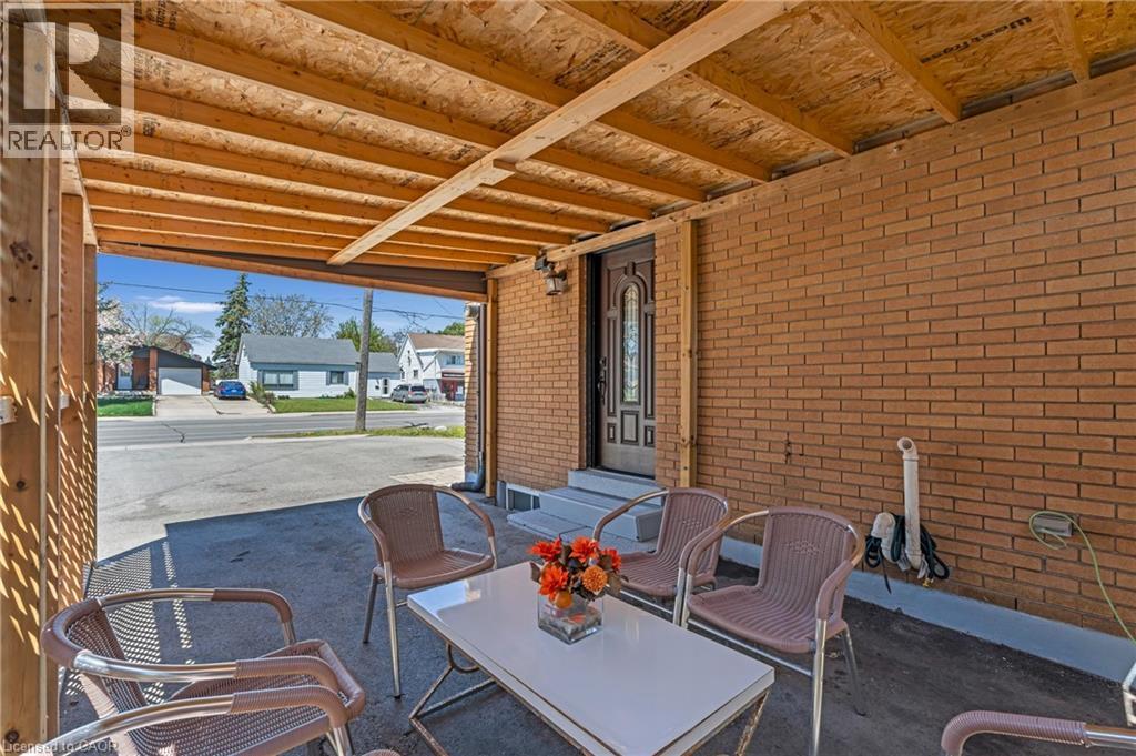 879 Upper Sherman Avenue, Hamilton, ON - Outdoor With Deck Patio Veranda With Exterior